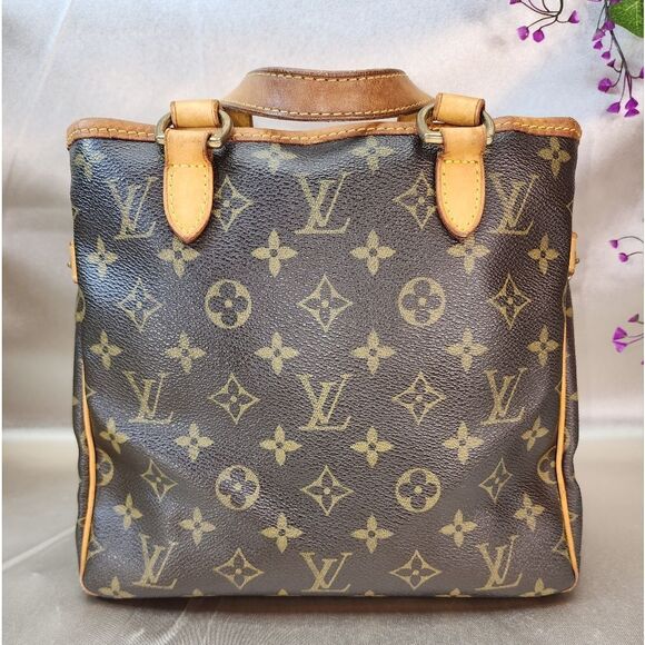 Authentic Louis Vuitton Monogram Batignolles Vertical W/ Dust Bag - Picture 3 of 17